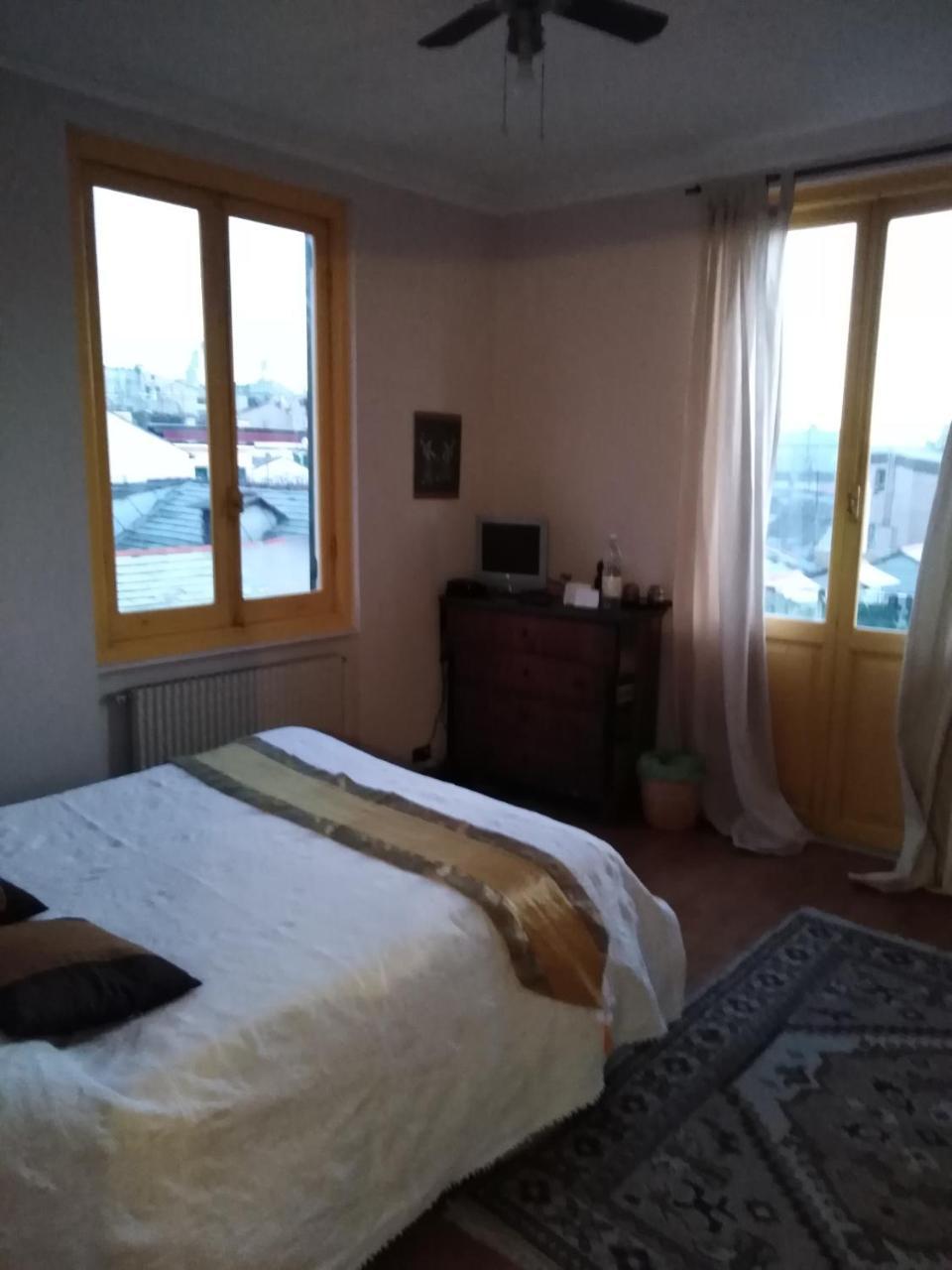 Bed And Breakfast " La Terrazza" Génova Exterior foto